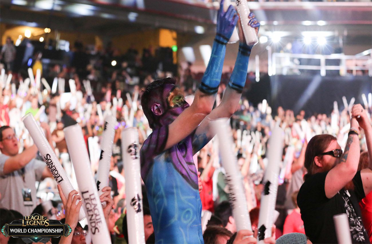 Public League of Legends